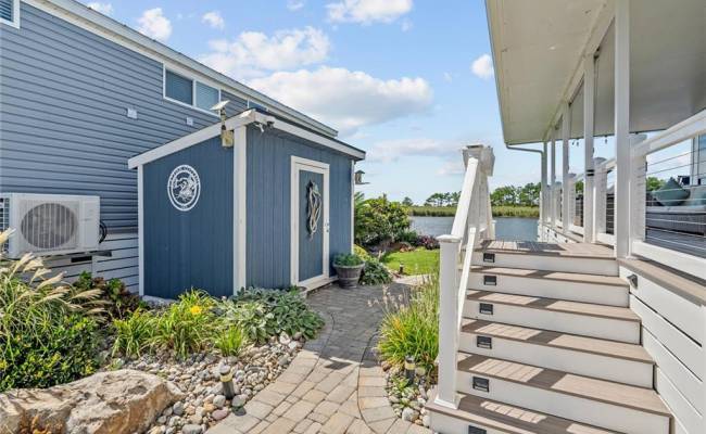 3665 Sandpiper Road, Virginia Beach, VA 23456