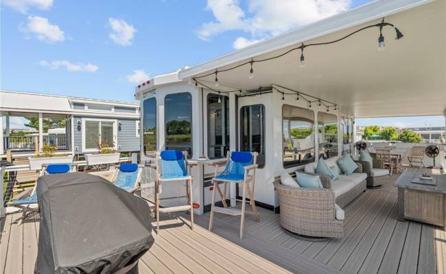 3665 Sandpiper Road, Virginia Beach, VA 23456