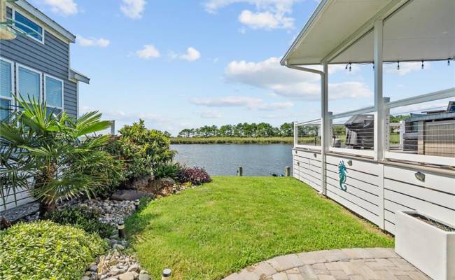 3665 Sandpiper Road, Virginia Beach, VA 23456