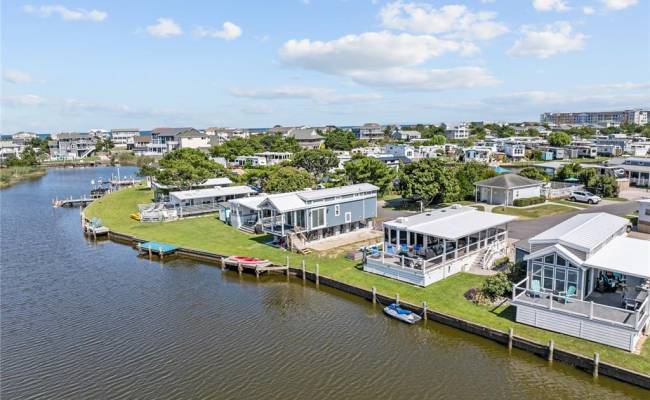 3665 Sandpiper Road, Virginia Beach, VA 23456