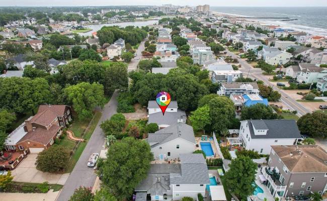 612 Surfside Avenue, Virginia Beach, VA 23451