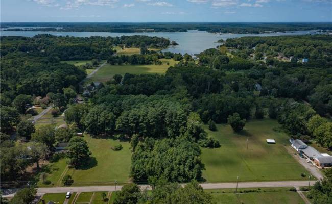 2210 Old Ferry Road, Mathews County, VA 23076