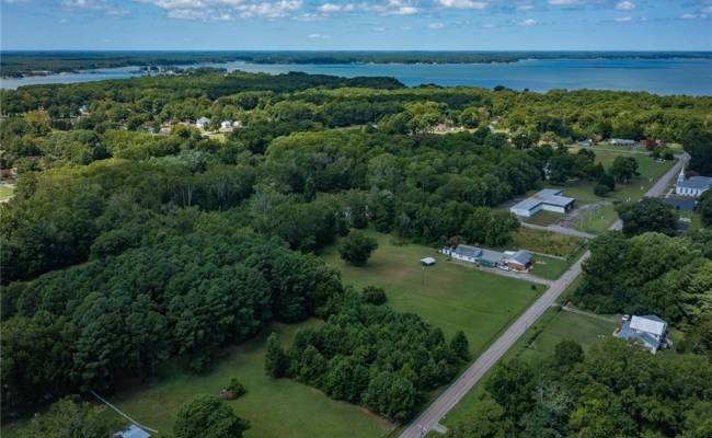 2210 Old Ferry Road, Mathews County, VA 23076