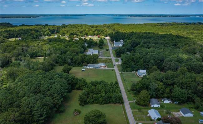 2210 Old Ferry Road, Mathews County, VA 23076