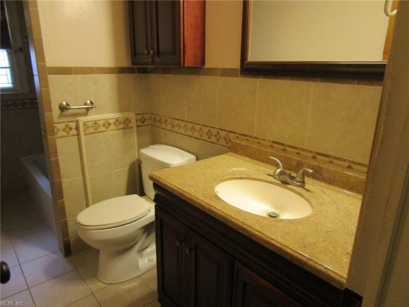 Photo 17 of 25 residential for sale in Hampton virginia