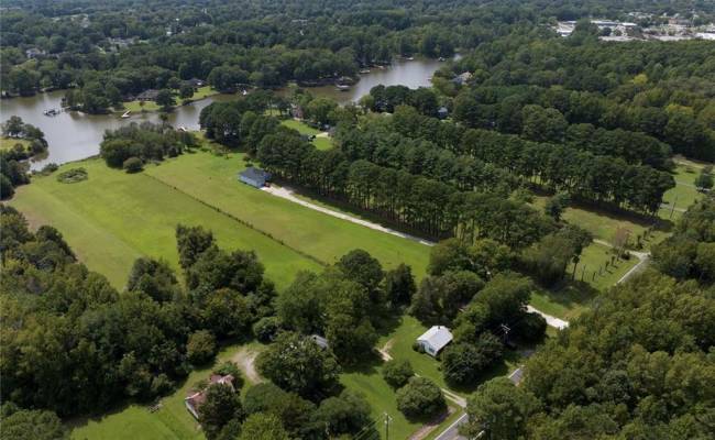 7848 Guinea Road, Gloucester County, VA 23061