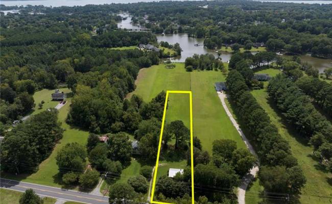 7848 Guinea Road, Gloucester County, VA 23061
