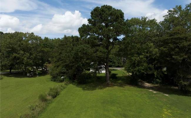 7848 Guinea Road, Gloucester County, VA 23061