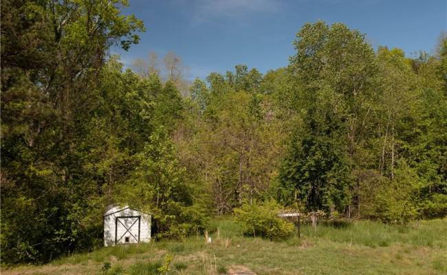 2048 Twiggs Ferry Road, Middlesex County, VA 23071