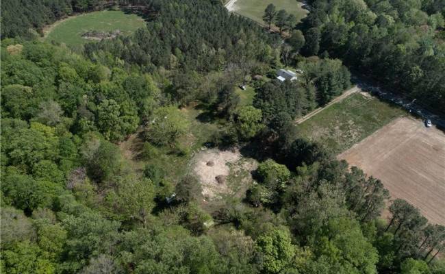 2048 Twiggs Ferry Road, Middlesex County, VA 23071