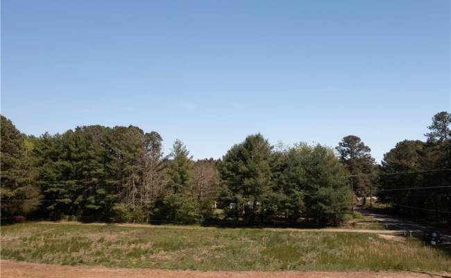 2048 Twiggs Ferry Road, Middlesex County, VA 23071