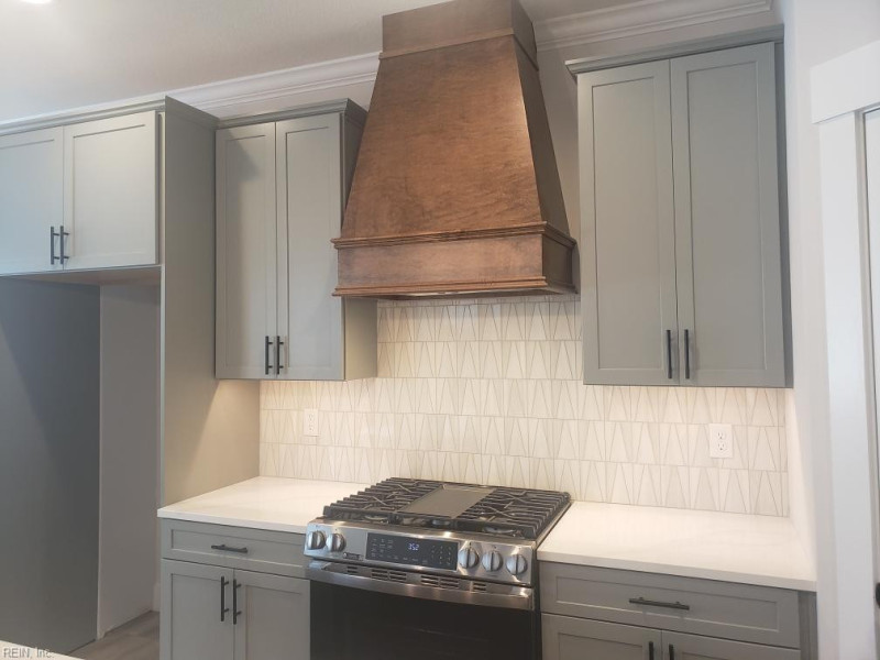 Photo 15 of 44 residential for sale in Virginia Beach virginia