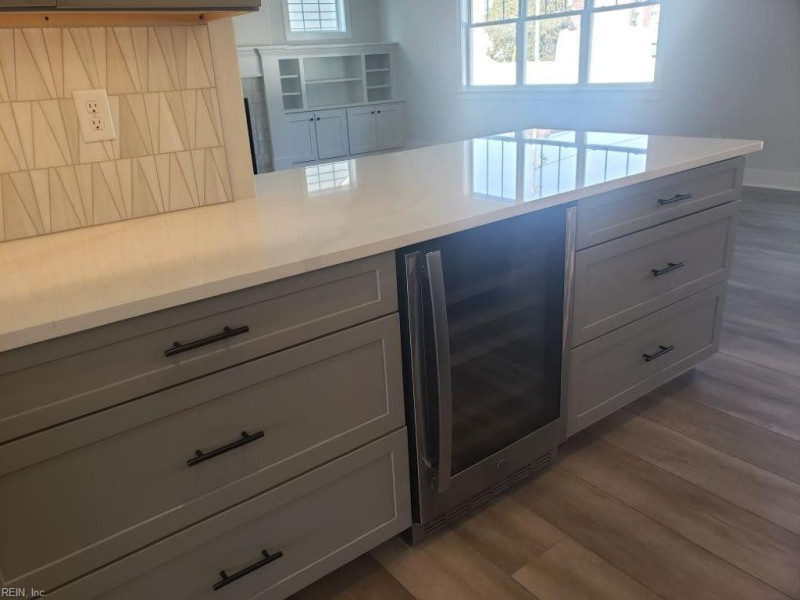 Photo 17 of 44 residential for sale in Virginia Beach virginia
