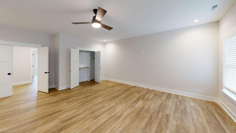 Photo 33 of 44 residential for sale in Virginia Beach virginia