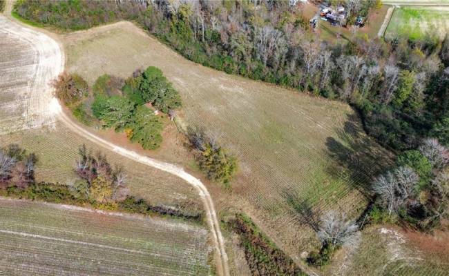 5 AC Southwestern Boulevard, Suffolk, VA 23437