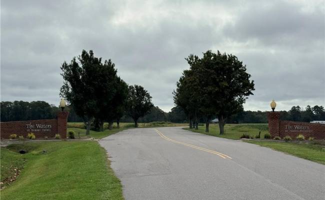 401 Pointe Vista Drive, Pasquotank County, NC 27909