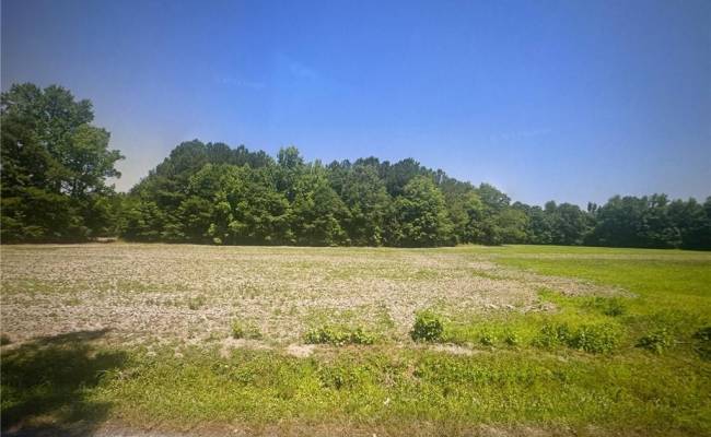 7821 Gates Road, Suffolk, VA 23437