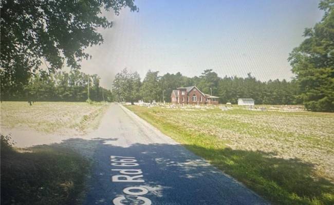 7821 Gates Road, Suffolk, VA 23437