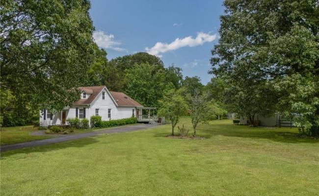 253 George Washington Highway, Chesapeake, VA 23323