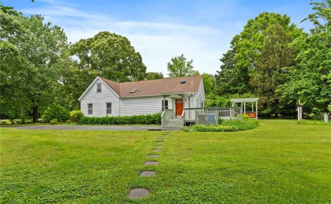 253 George Washington Highway, Chesapeake, VA 23323