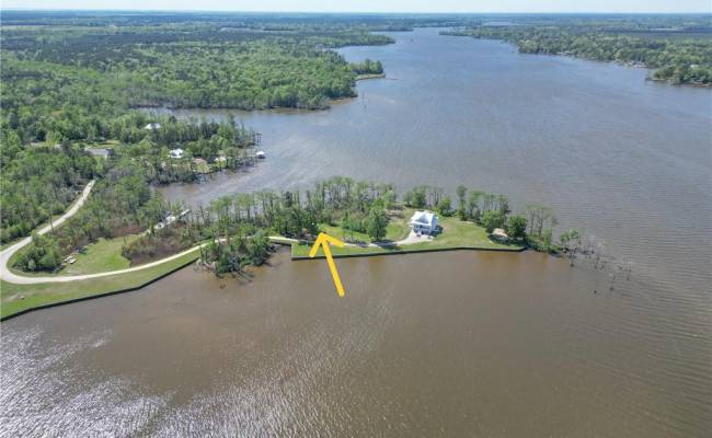 329 Island Crossing, Chowan County, NC 27932