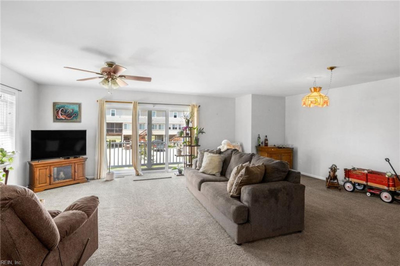 Photo 14 of 36 residential for sale in Accomack County virginia