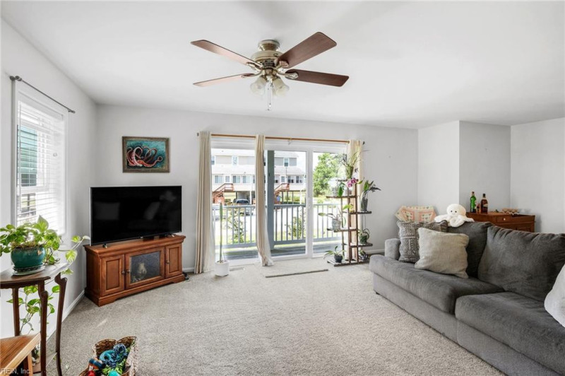 Photo 15 of 36 residential for sale in Accomack County virginia