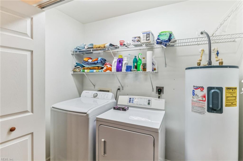 Photo 25 of 36 residential for sale in Accomack County virginia