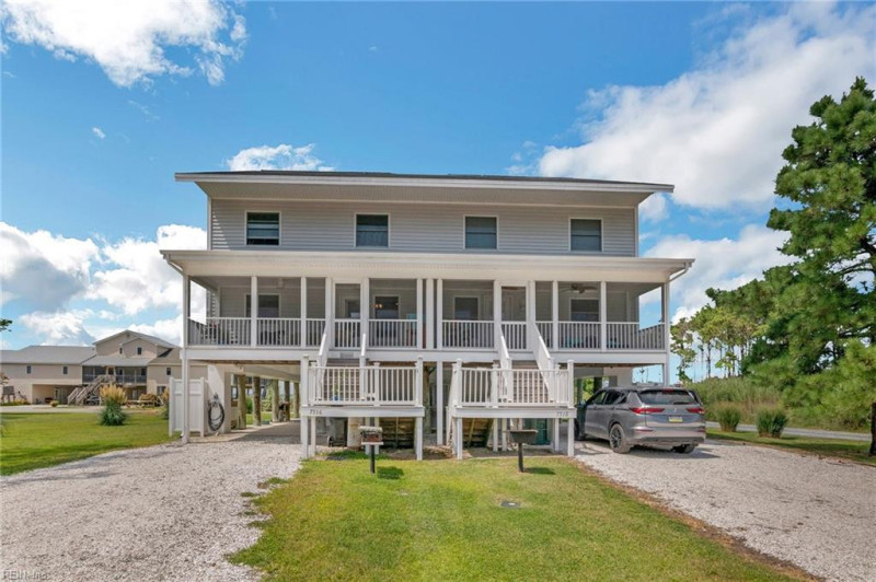 Photo 3 of 36 residential for sale in Accomack County virginia