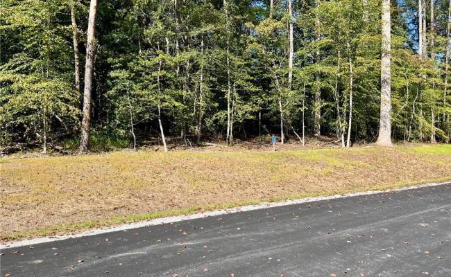 5361 Ridgewood Hills Drive, James City County, VA 23188