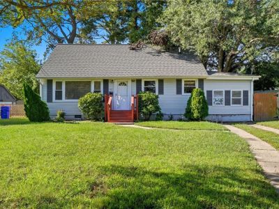 property image for 1221 River Oaks Drive NORFOLK VA 23502