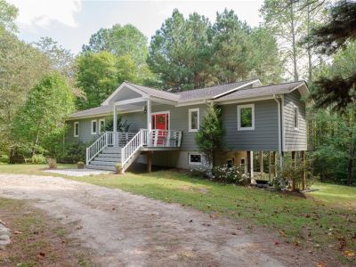 property image for 10410 Robins Nest Lane GLOUCESTER COUNTY VA 23061