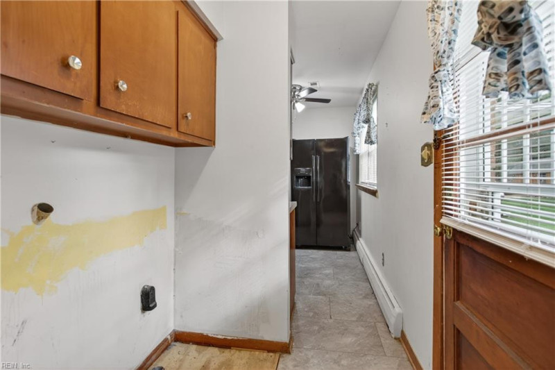 Photo 24 of 32 residential for sale in Hampton virginia