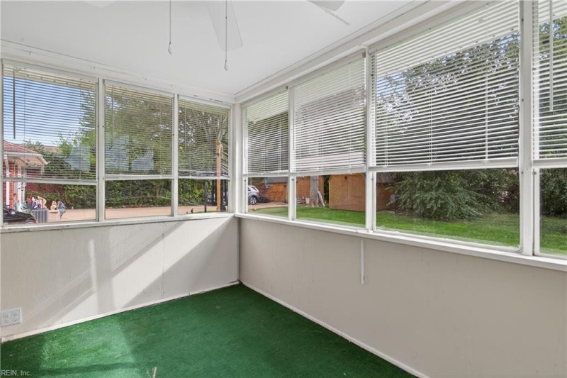 Photo 25 of 32 residential for sale in Hampton virginia