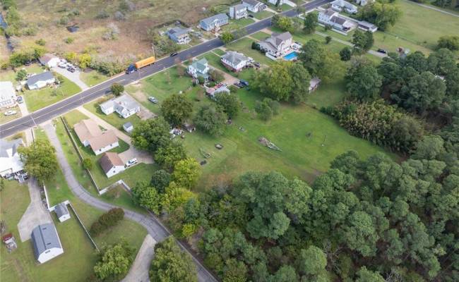 1360 Poquoson Avenue, Poquoson, VA 23662