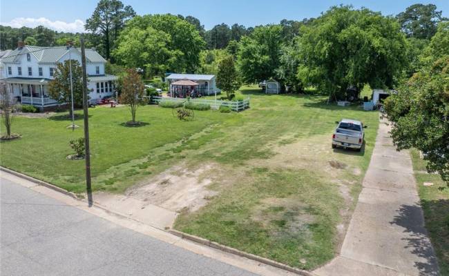 1360 Poquoson Avenue, Poquoson, VA 23662