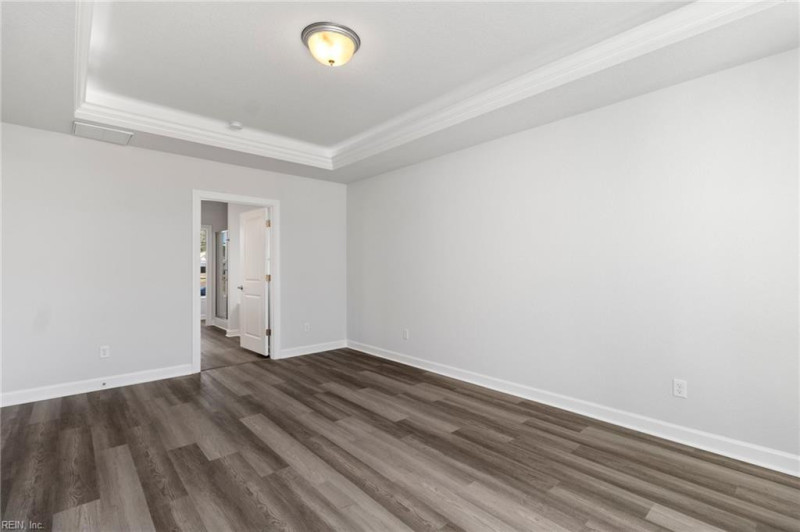 Photo 14 of 46 residential for sale in Chesapeake virginia