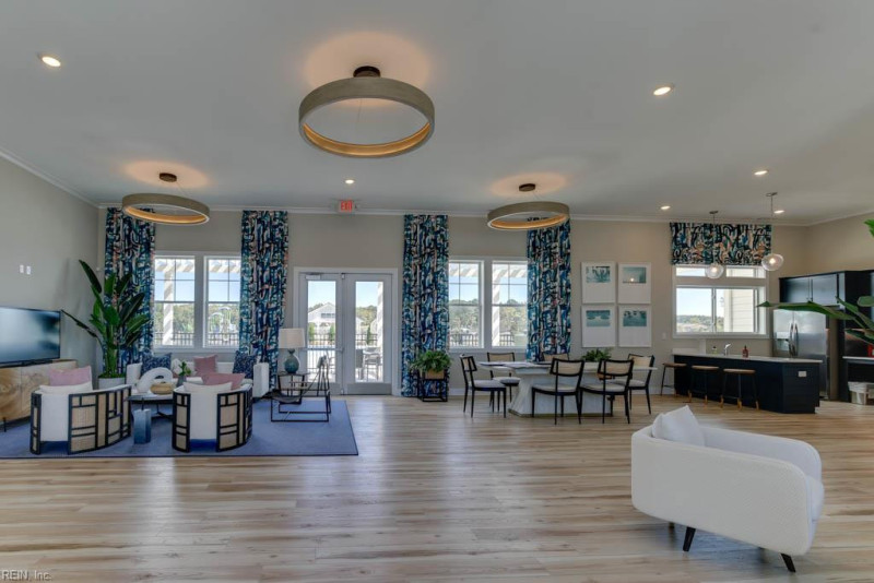 Photo 36 of 46 residential for sale in Chesapeake virginia