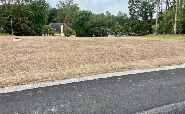 5341 Ridgewood Hills Drive, James City County, VA 23188