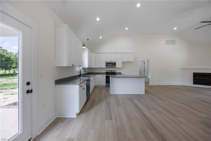 Photo 10 of 42 residential for sale in Pasquotank County virginia