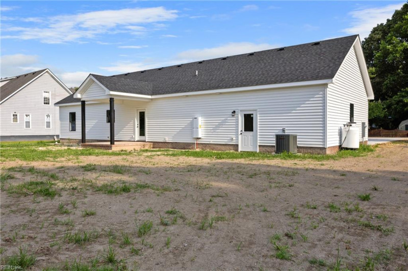 Photo 38 of 42 residential for sale in Pasquotank County virginia