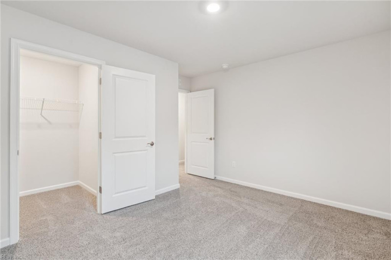 Photo 23 of 33 residential for sale in Gloucester County virginia