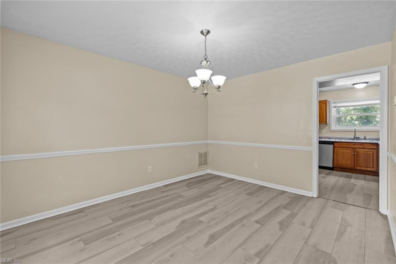 Photo 4 of 25 residential for sale in Hampton virginia Photo 4 of 25 residential for sale in Hampton virginia
