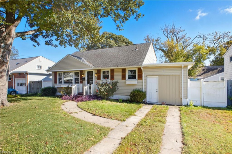 Photo 1 of 28 residential for sale in Norfolk virginia