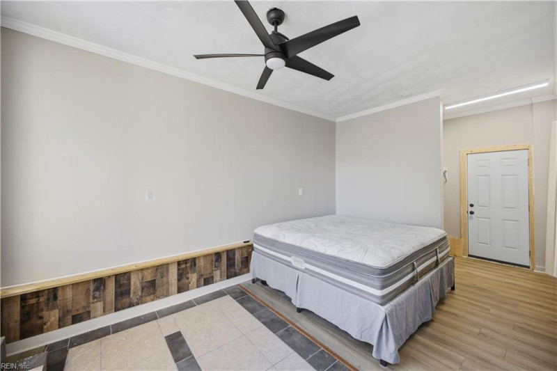 Photo 11 of 28 residential for sale in Norfolk virginia