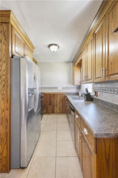 Photo 7 of 28 residential for sale in Norfolk virginia