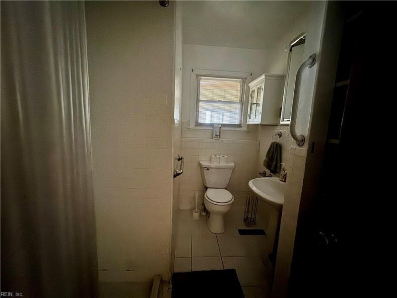 Photo 14 of 21 residential for sale in Hampton virginia Photo 14 of 21 residential for sale in Hampton virginia
