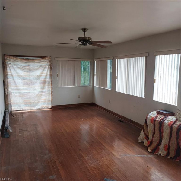 Photo 3 of 21 residential for sale in Hampton virginia Photo 3 of 21 residential for sale in Hampton virginia