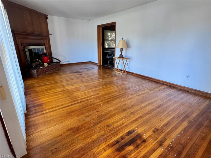 Photo 7 of 21 residential for sale in Hampton virginia Photo 7 of 21 residential for sale in Hampton virginia