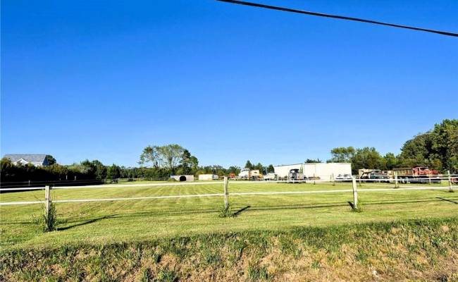 2212 Carolina Road, Chesapeake, VA 23322